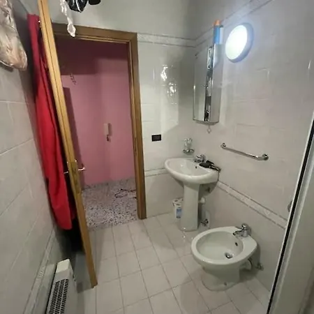 Casa A 500 M Dal Mare E 5 Minuti Dal Centro Апартаменты *
